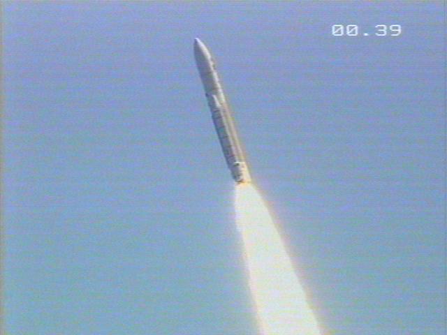 ariane503launch_photo25.jpg (24148 bytes)