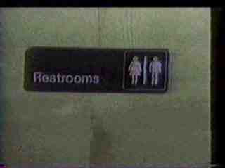 restroomss.jpg (13133 bytes)