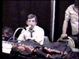 this_bud_is_4me53s.jpg (15744 bytes)